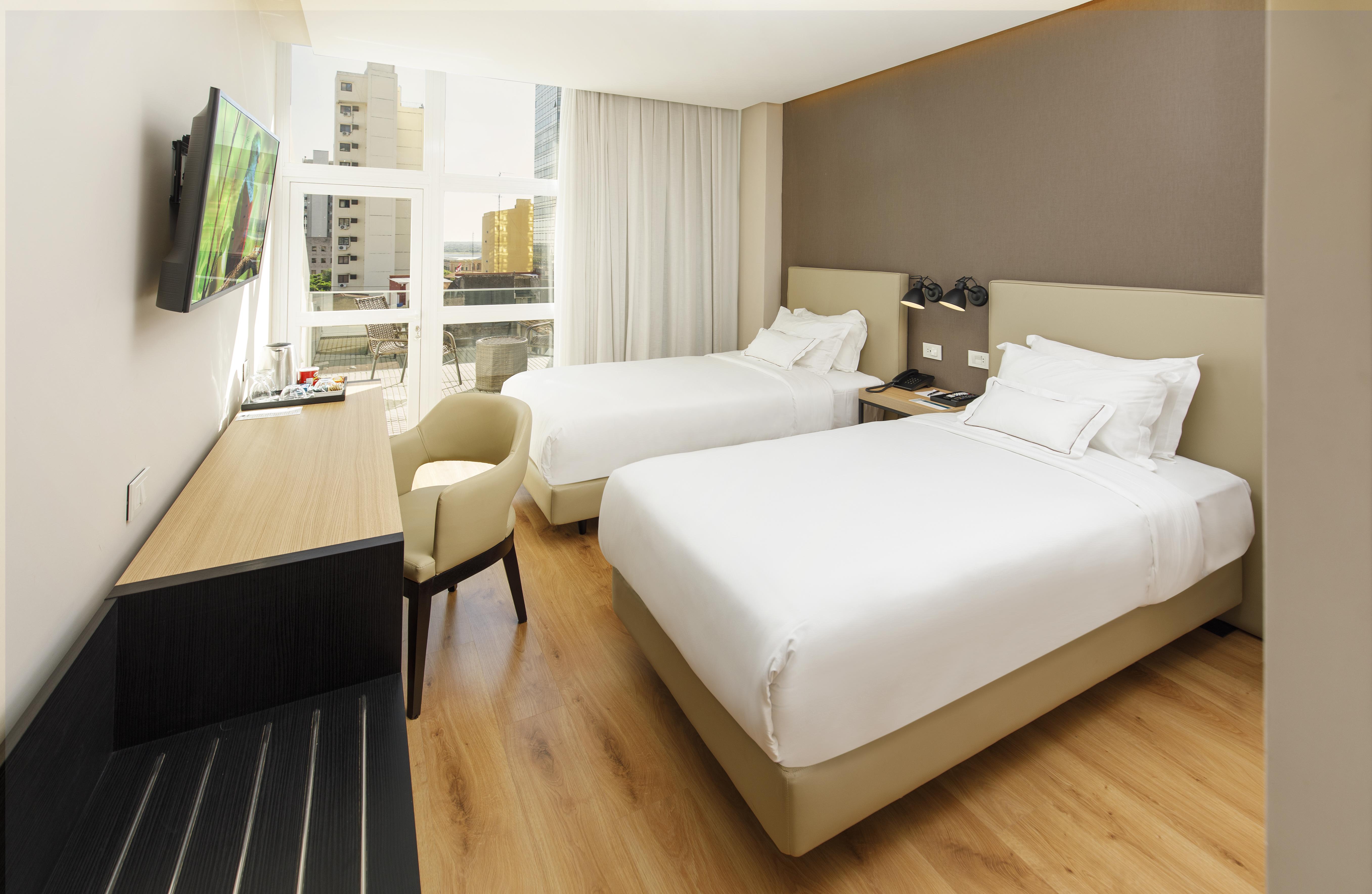 Palmaroga Hotel Asuncion, Tapestry Collection By Hilton Luaran gambar