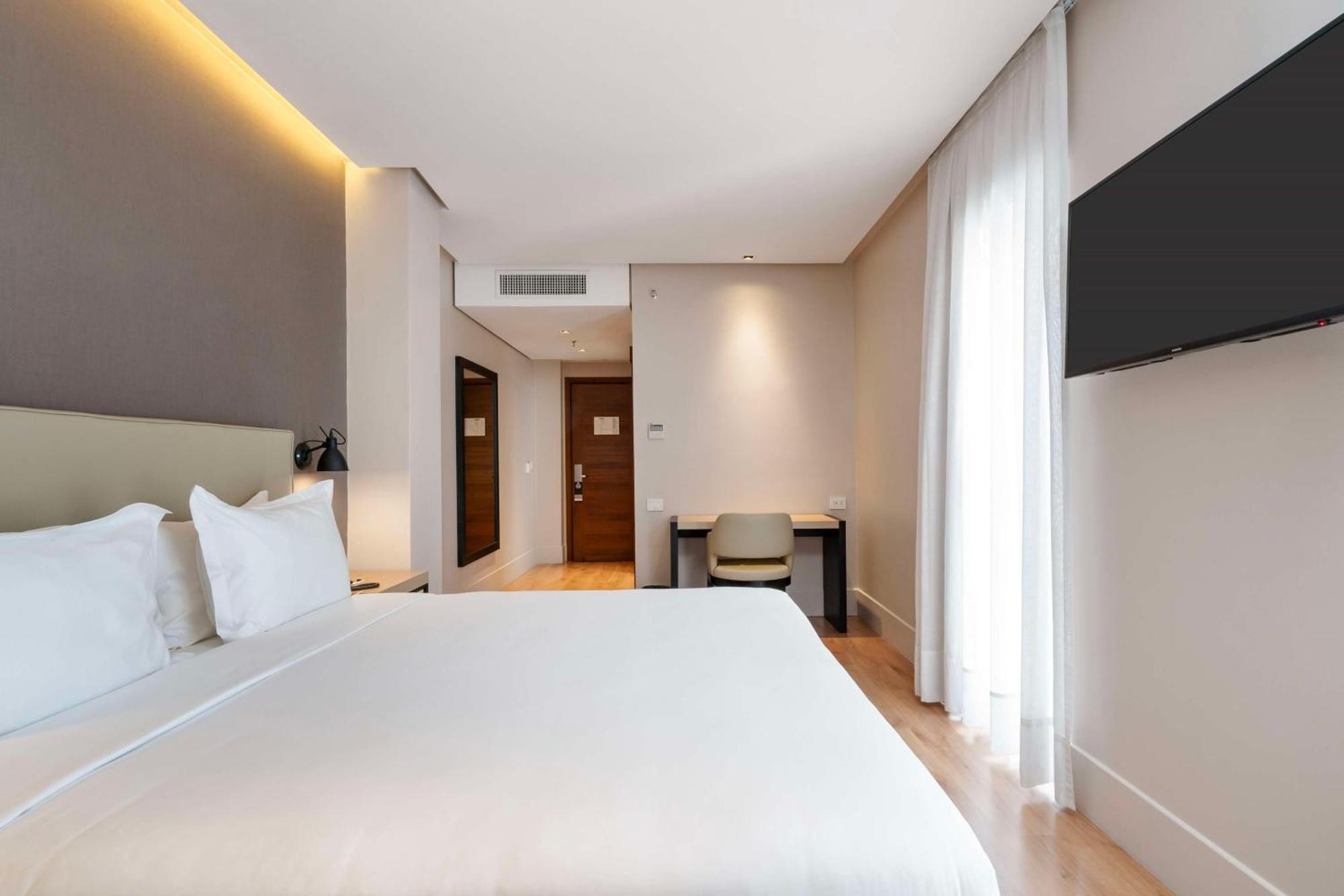 Palmaroga Hotel Asuncion, Tapestry Collection By Hilton Luaran gambar