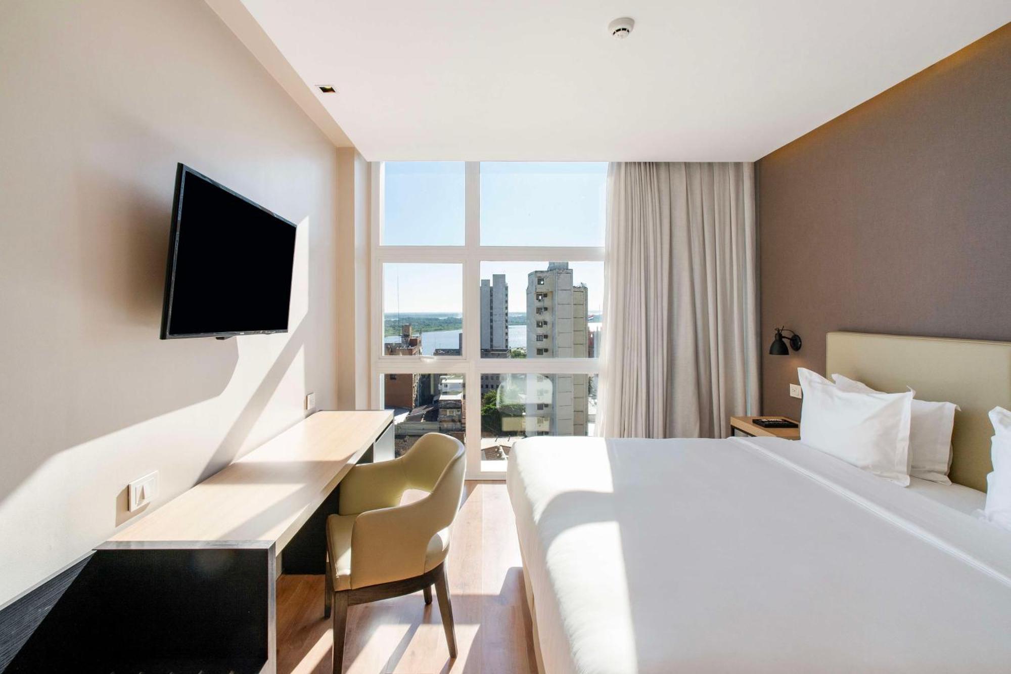 Palmaroga Hotel Asuncion, Tapestry Collection By Hilton Luaran gambar
